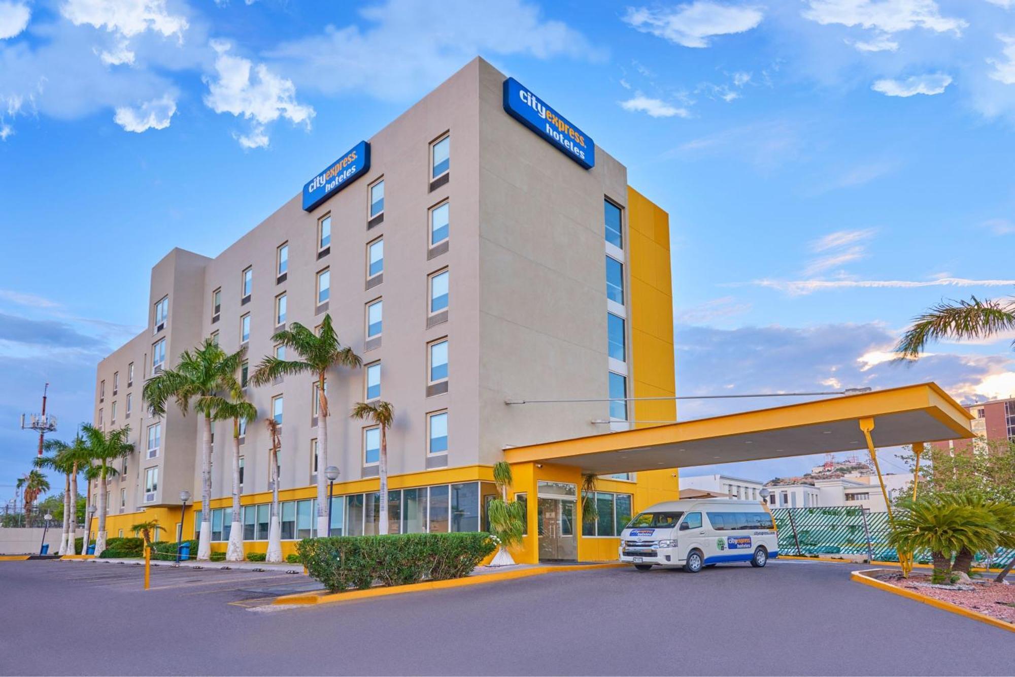 City Express By Marriott Hermosillo Exterior photo